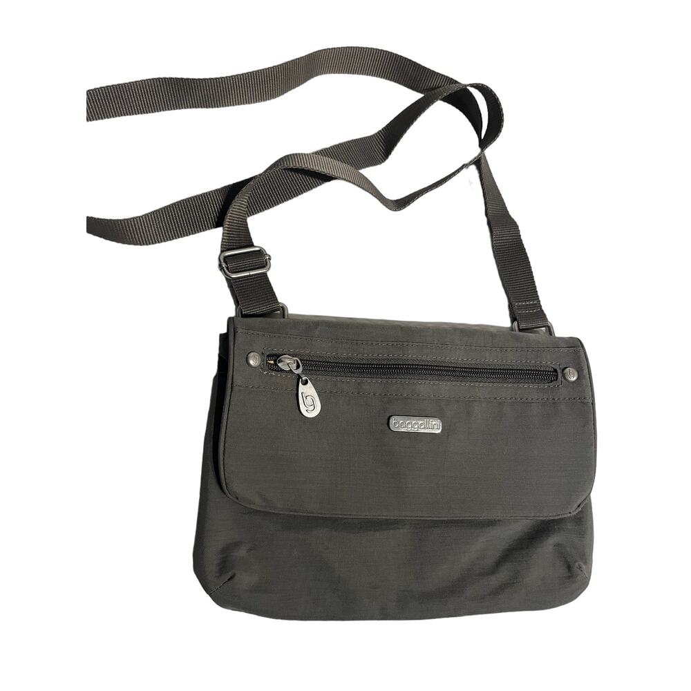 Baggalinni gray cross body nurse vinyl with zippers and magnet clasp